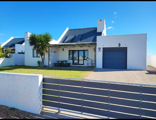 3 bed property for sale in GOLDEN MILE